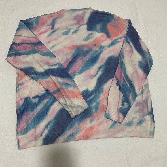 Cotton Candy skies sweater - Picture 2 of 2